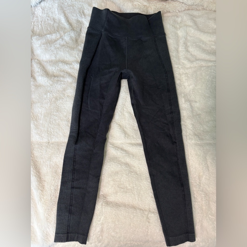 aerie Black Textured High-Waist Workout Yoga Active Leggings